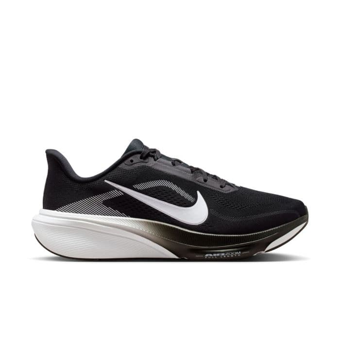 Nike Pegasus 42 K. 43 Musta Miehet