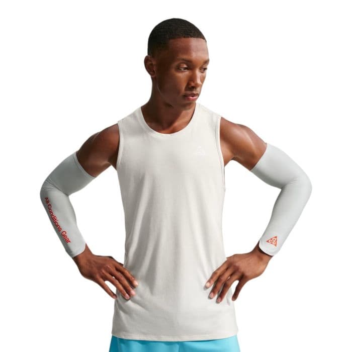 Nike ACG UV Cooling Sleeves Pair K. L/XL Valkoinen Unisex